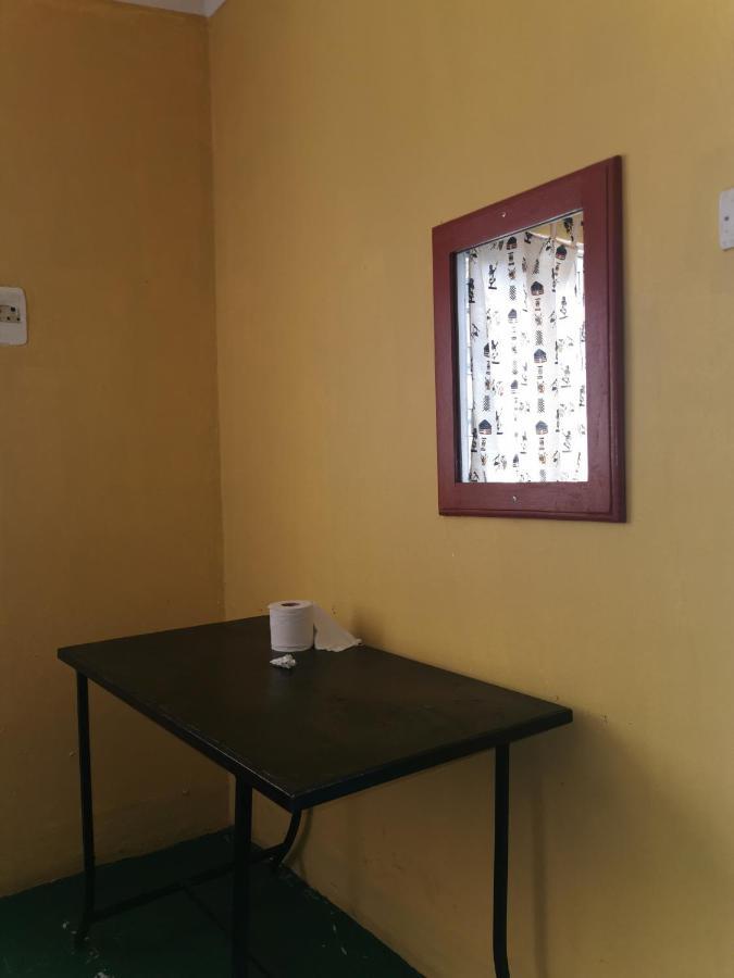 Ibrahim Garden Hostel Arusha Esterno foto