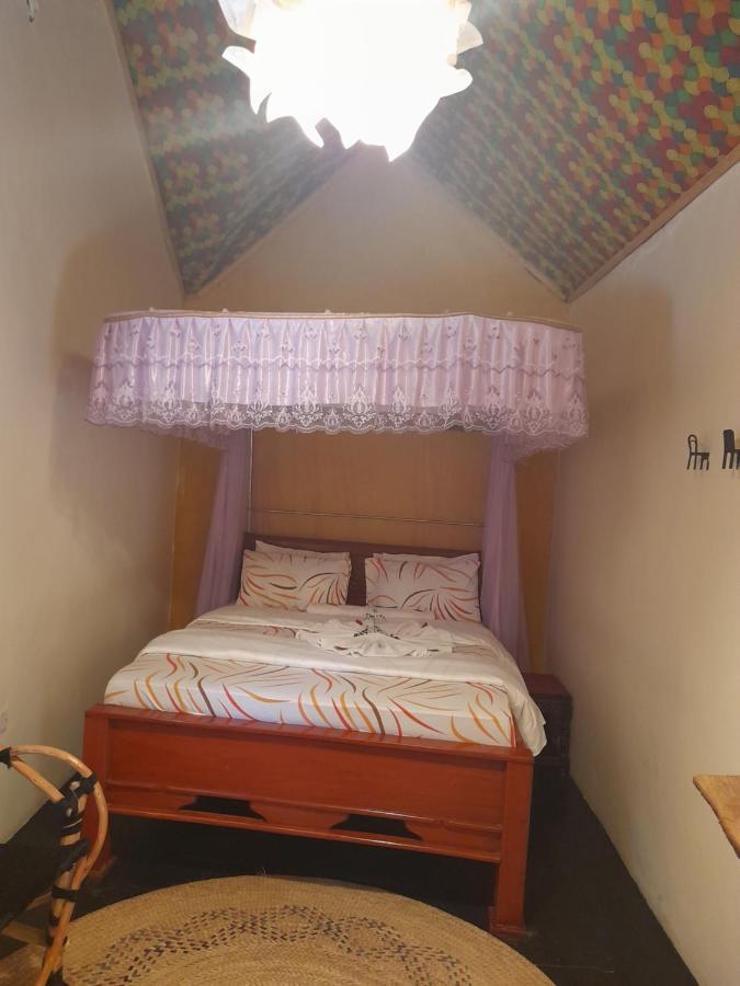 Ibrahim Garden Hostel Arusha Esterno foto